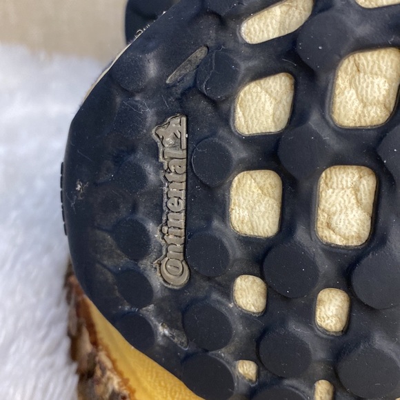 Adidas Ultra Boost 4.0 - Picture 6 of 14